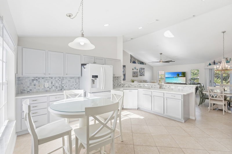 1746 Highland Drive SW