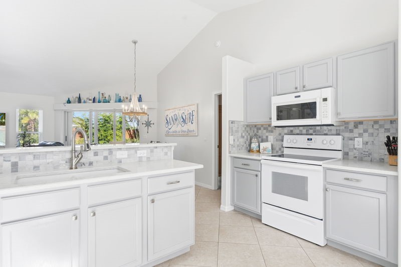 1746 Highland Drive SW