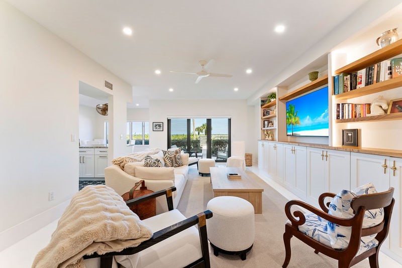 1616 Ocean Drive 107
