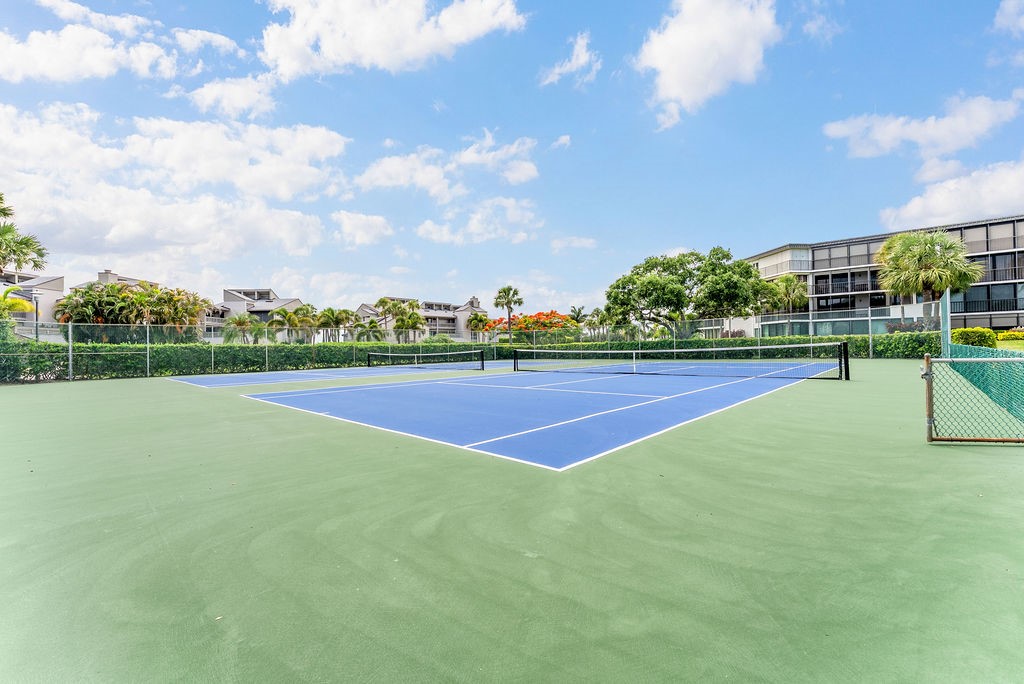 1850 Bay Road 3G