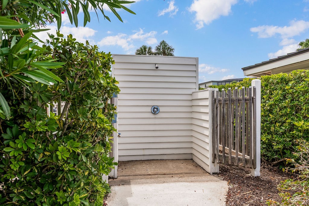 1850 Bay Road 3G
