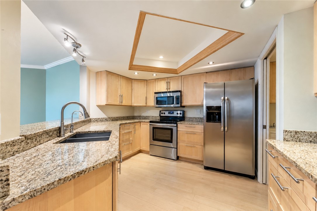 1850 Bay Road 3G