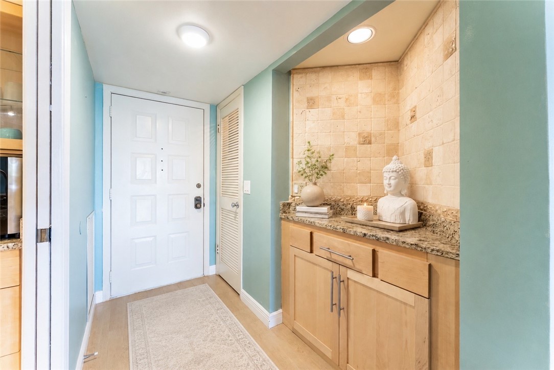 1850 Bay Road 3G