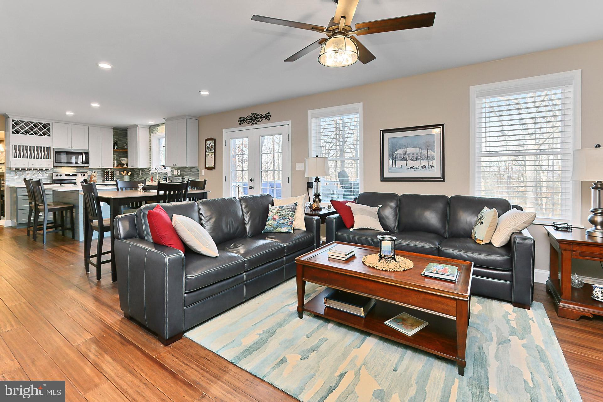 77 Balsam Ln