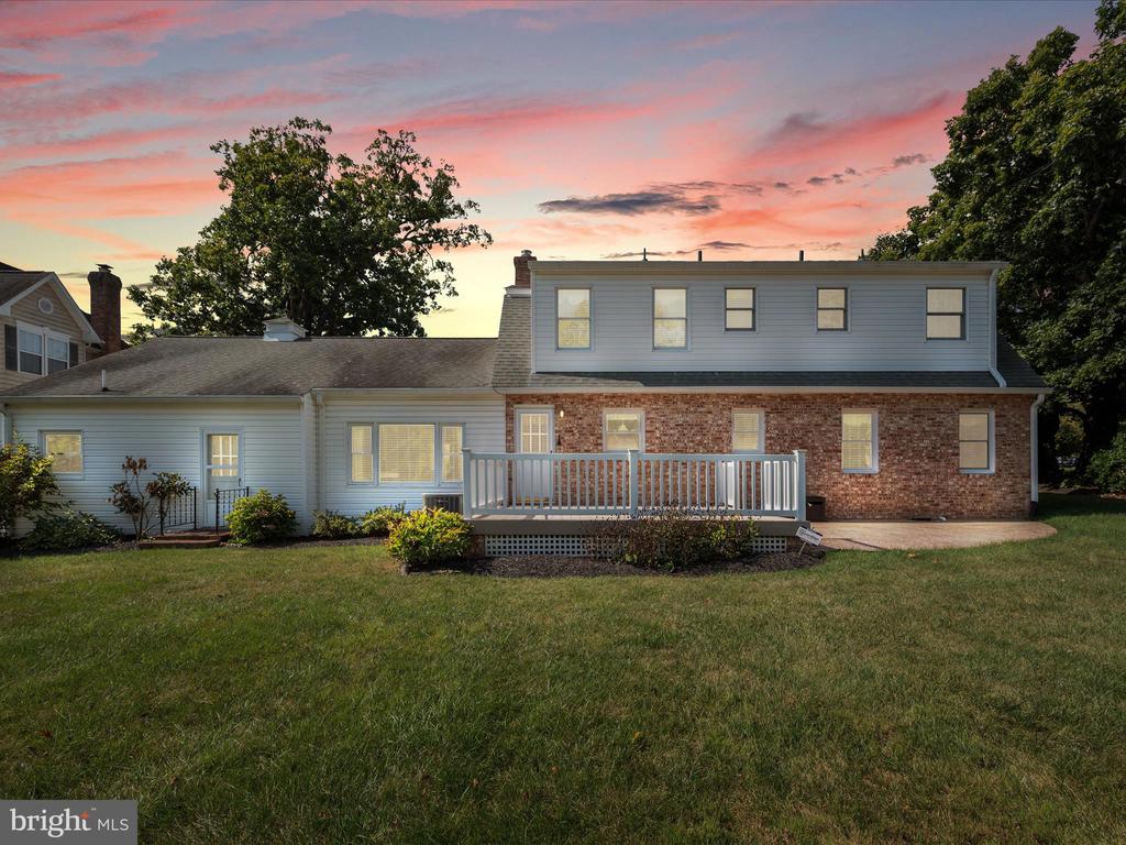 308 W MAIN STREET