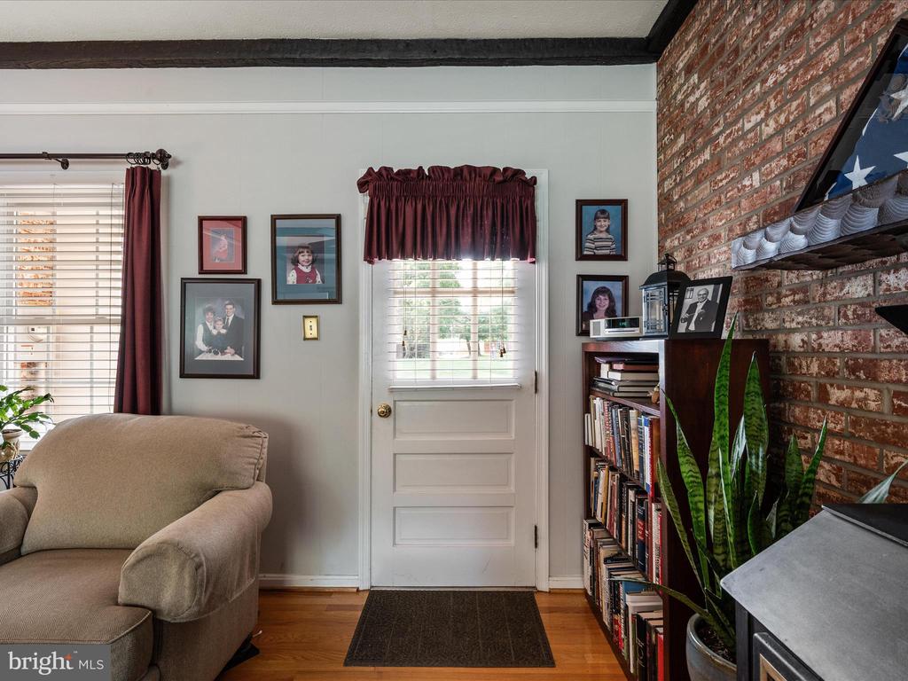 308 W MAIN STREET
