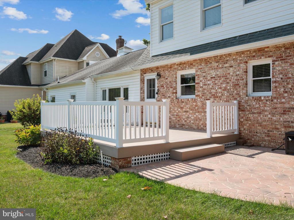 308 W MAIN STREET