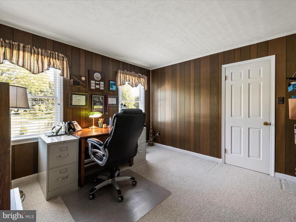 308 W MAIN STREET