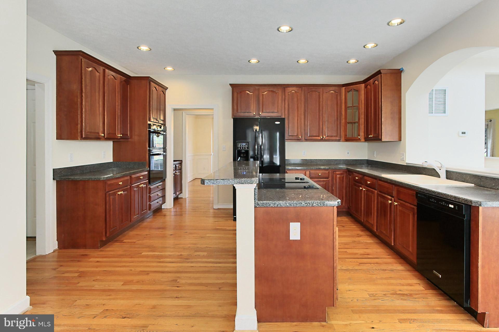 223 Fairfield Dr