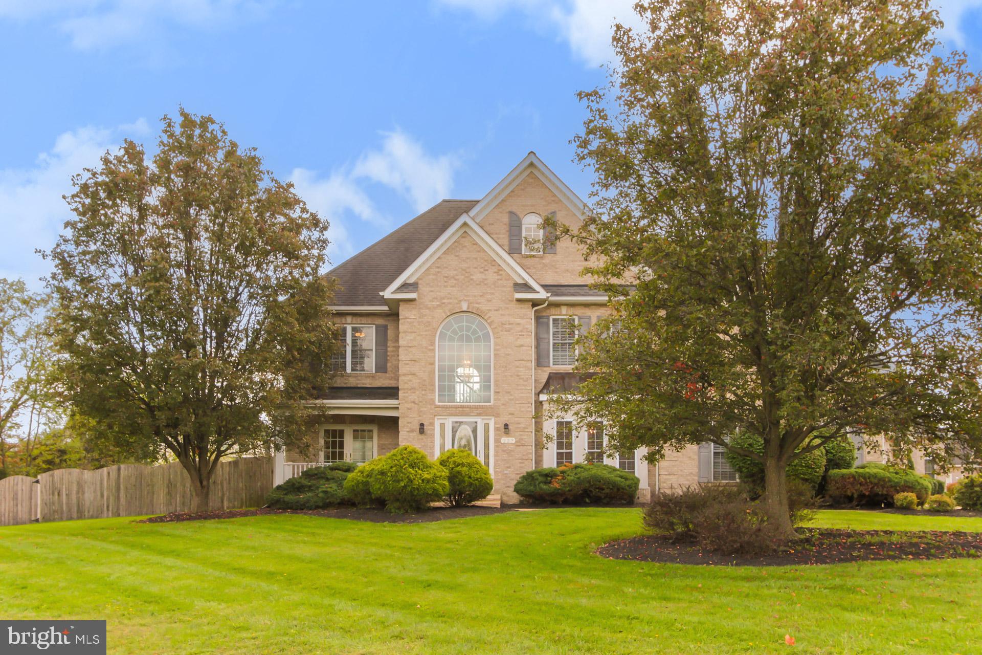 223 Fairfield Dr