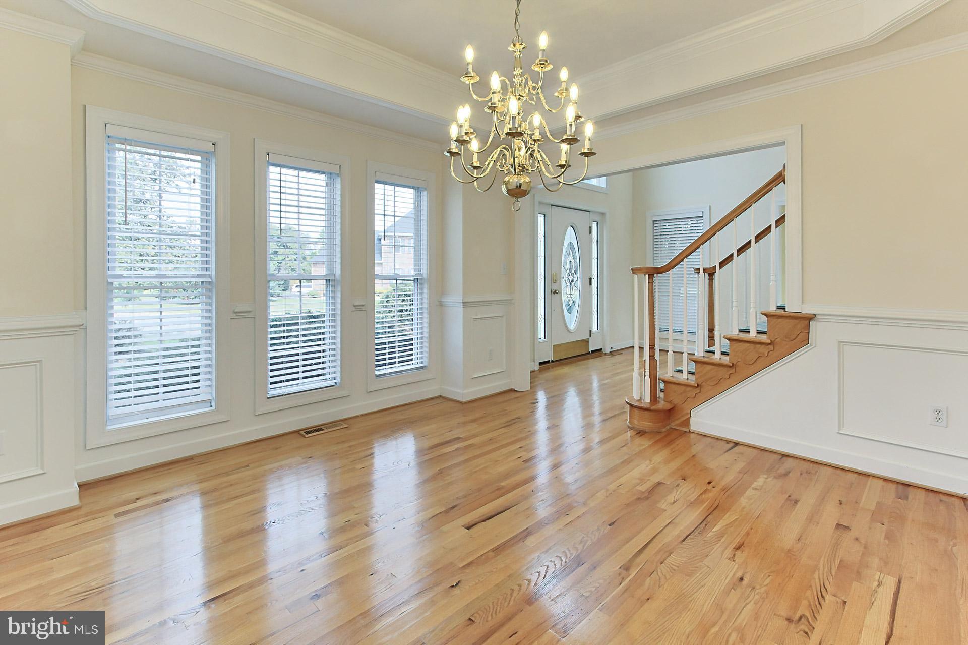 223 Fairfield Dr