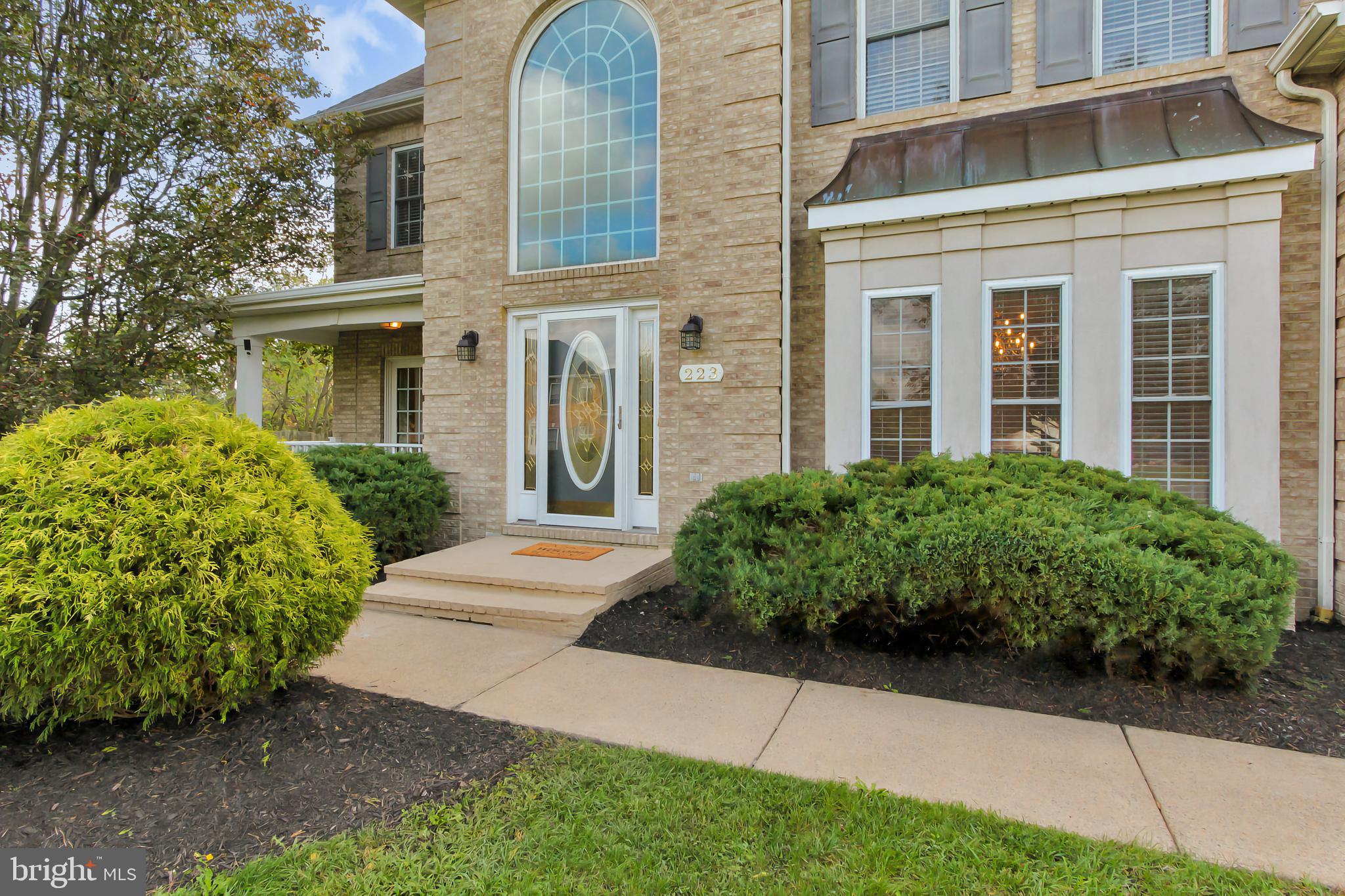 223 Fairfield Dr