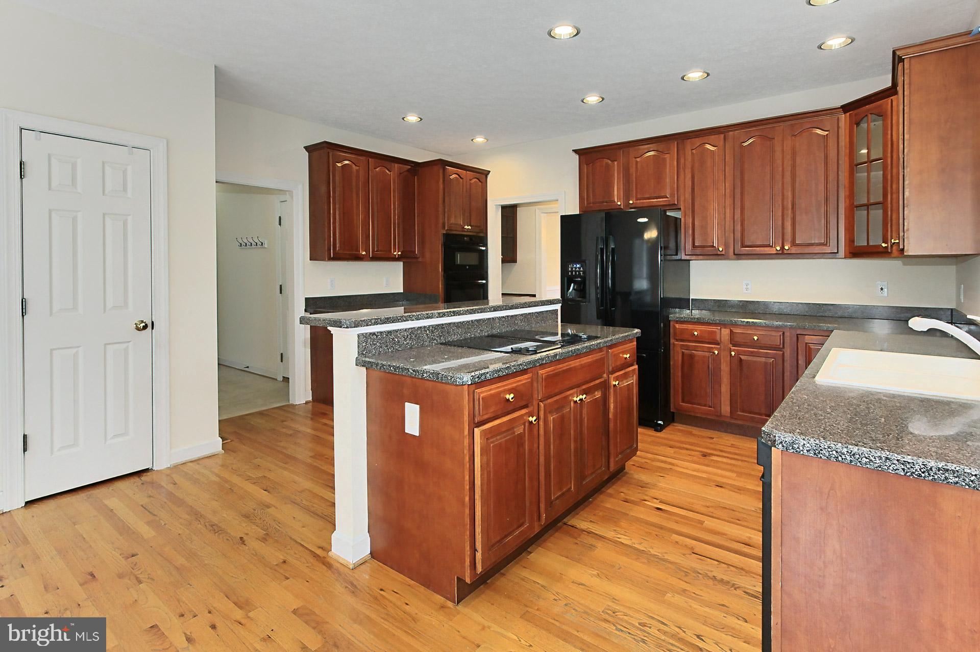 223 Fairfield Dr
