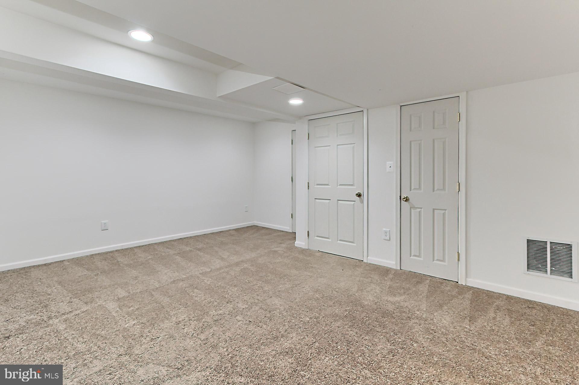 223 Fairfield Dr