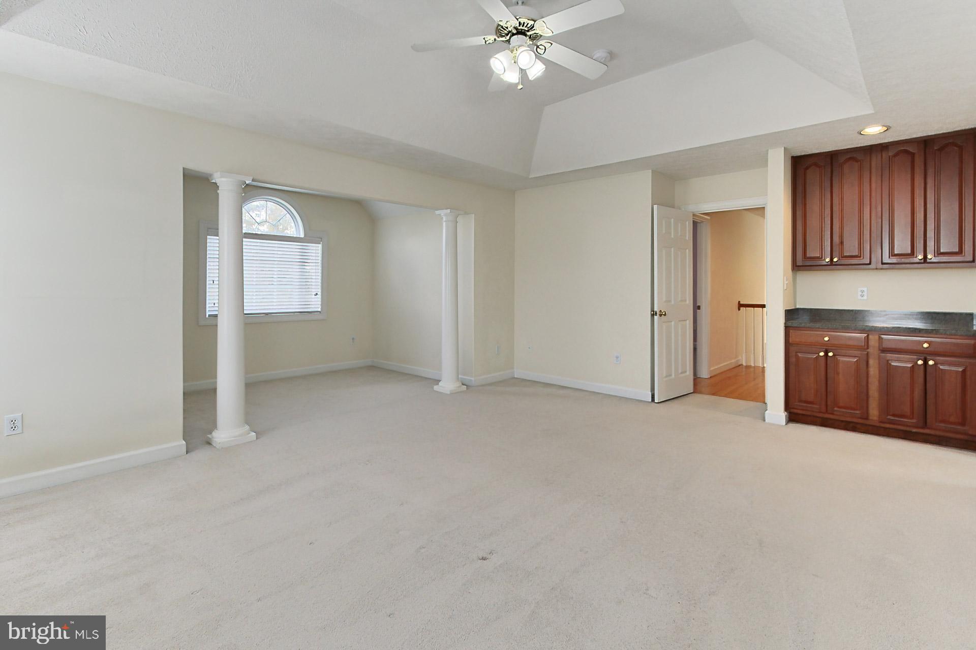223 Fairfield Dr