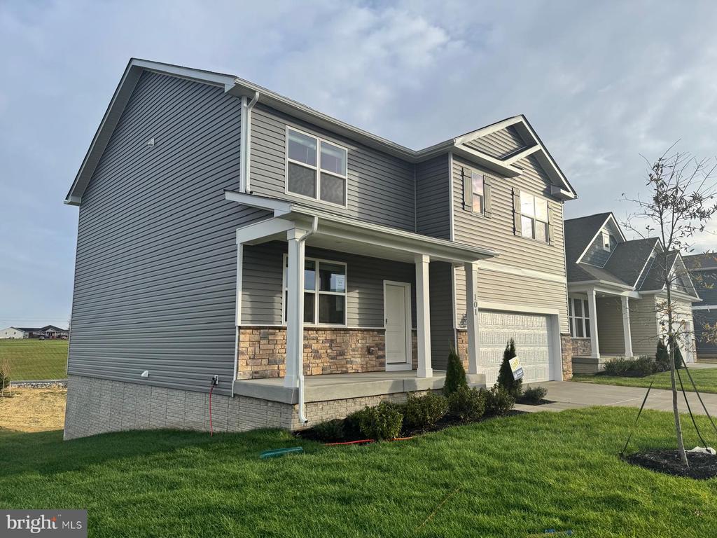 101 STEARNS DR