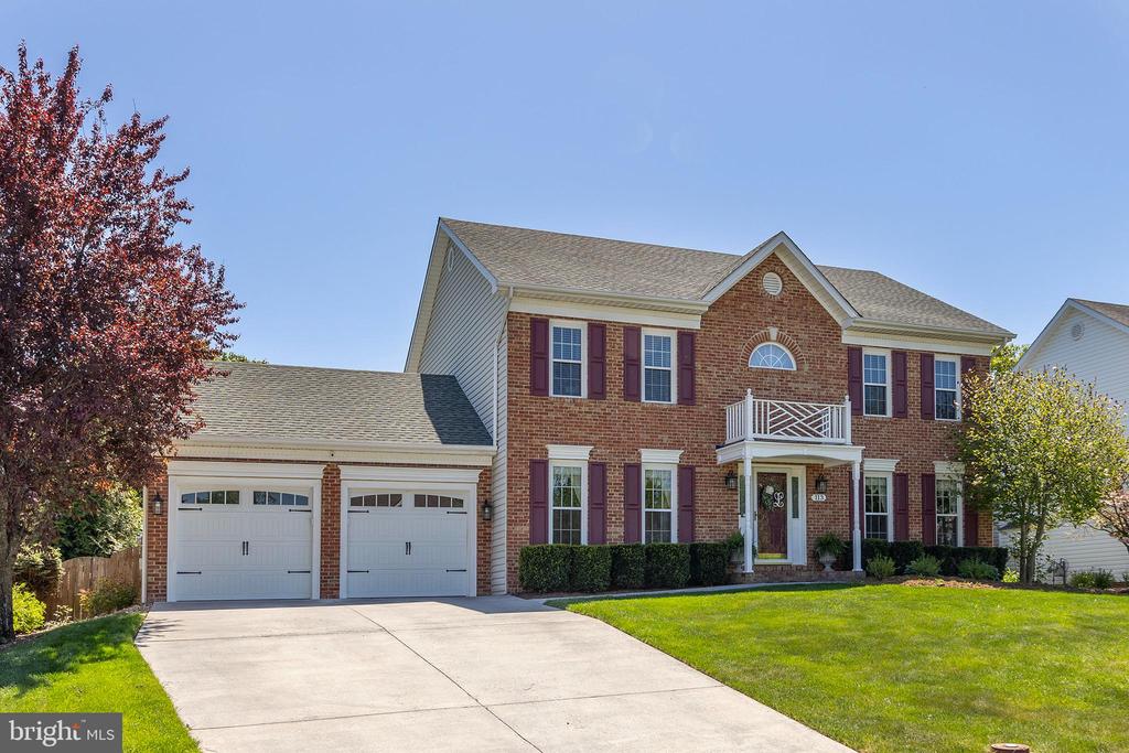 113 Lucy Long Ct