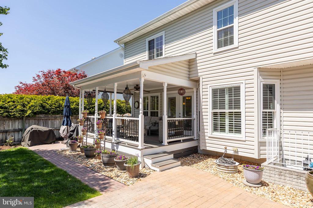 113 Lucy Long Ct