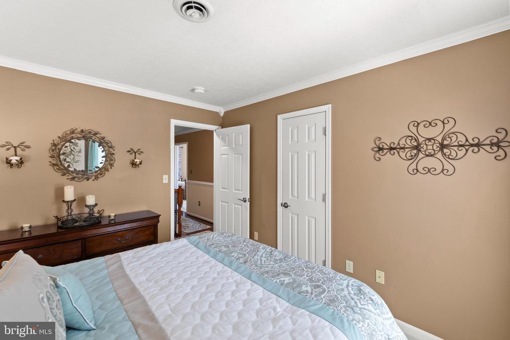 113 Lucy Long Ct