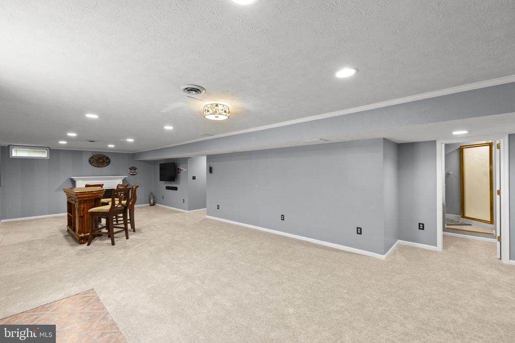113 Lucy Long Ct