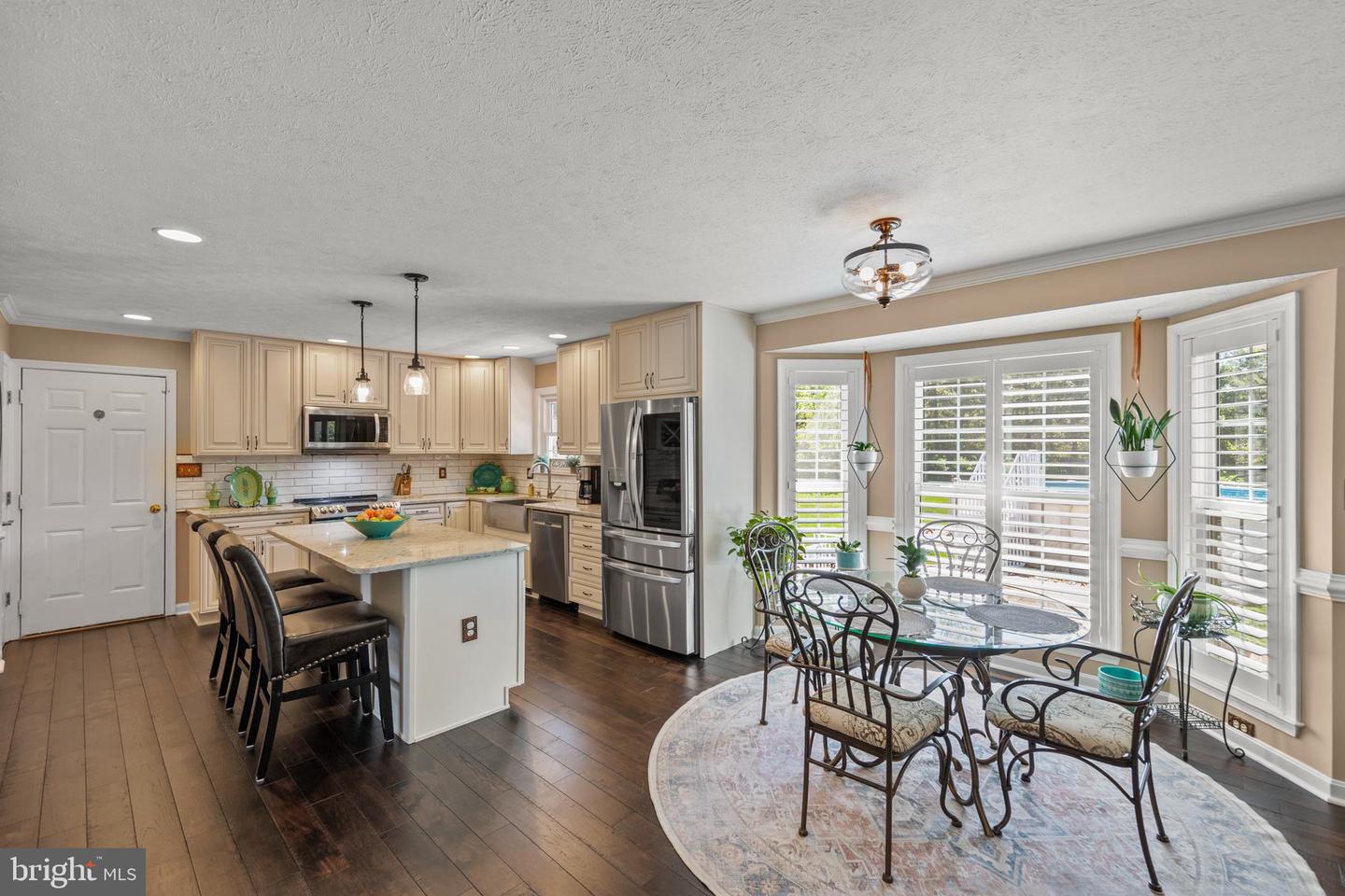 113 Lucy Long Ct