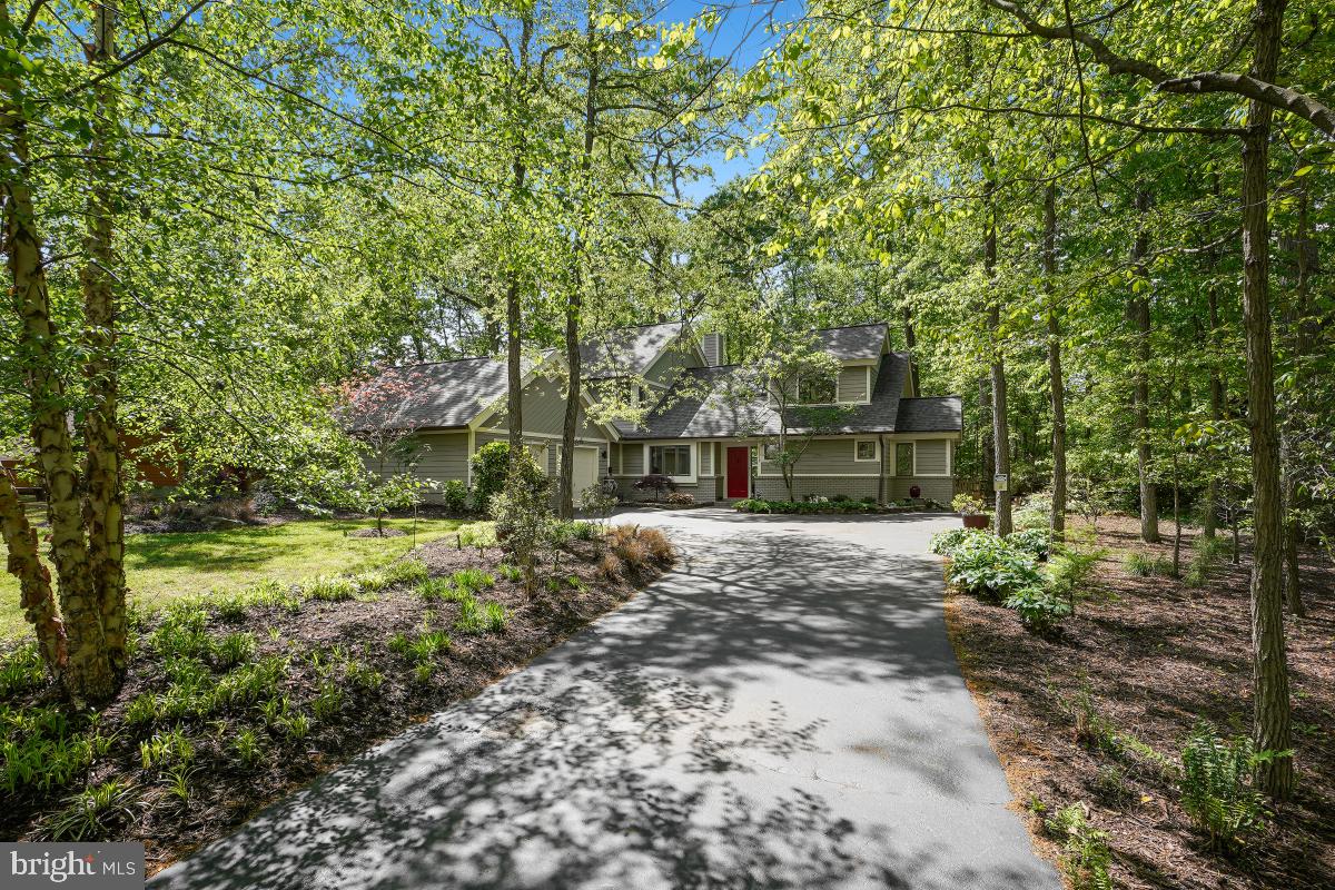 11919 Triple Crown Rd