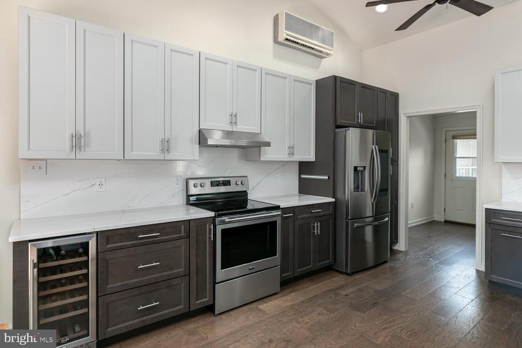 1453 Kingsvale Cir