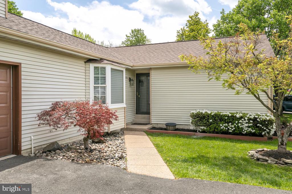1453 Kingsvale Cir