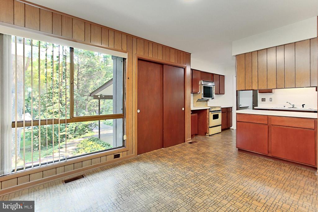 1314 Westhills Ln