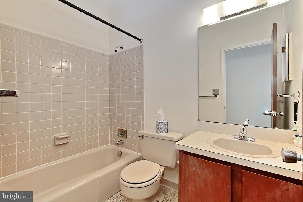 1314 Westhills Ln