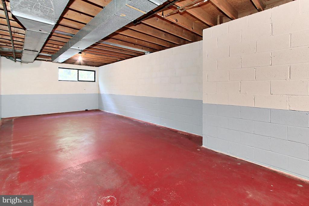 1314 Westhills Ln