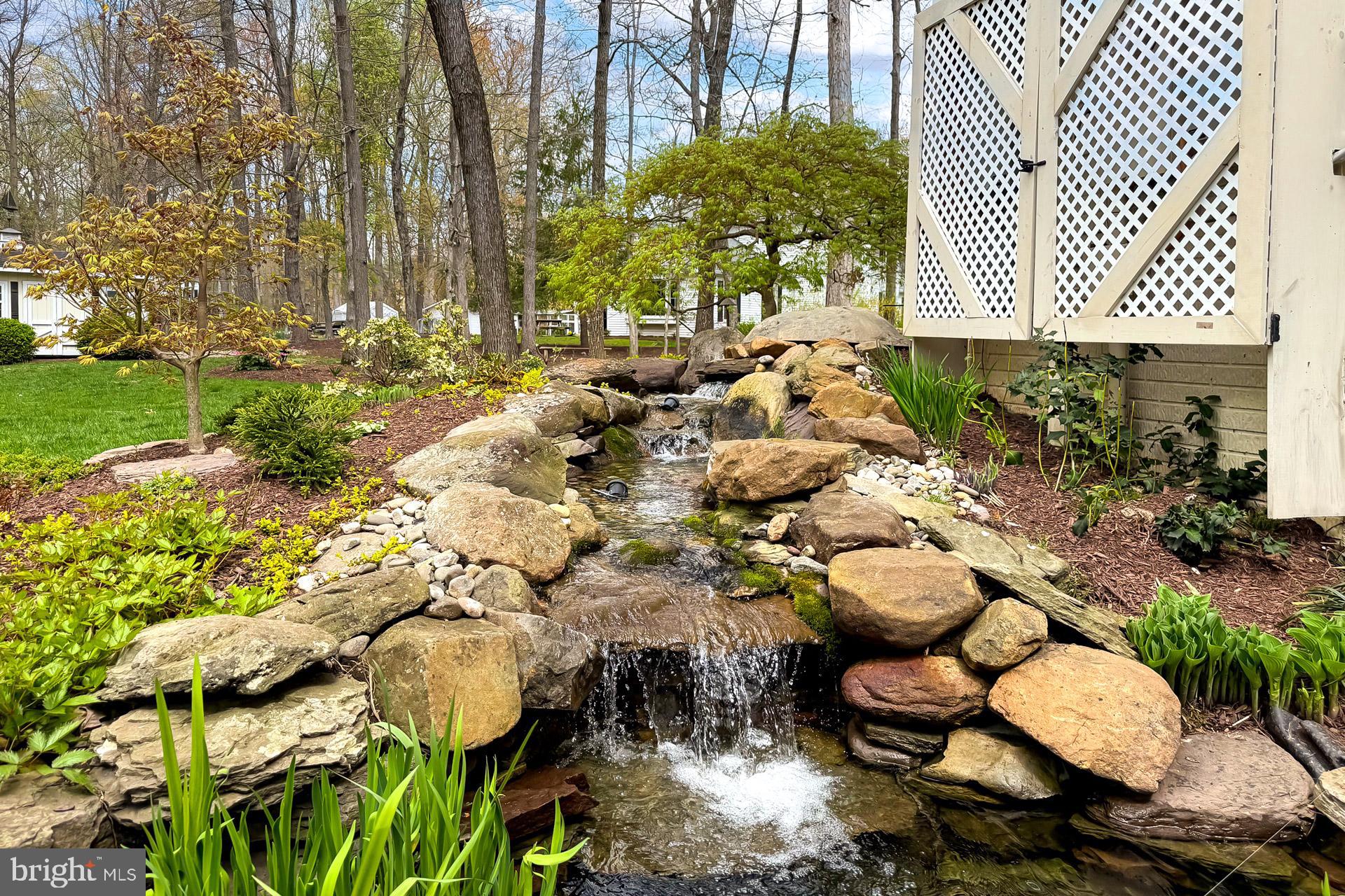 21433 Lake Dr