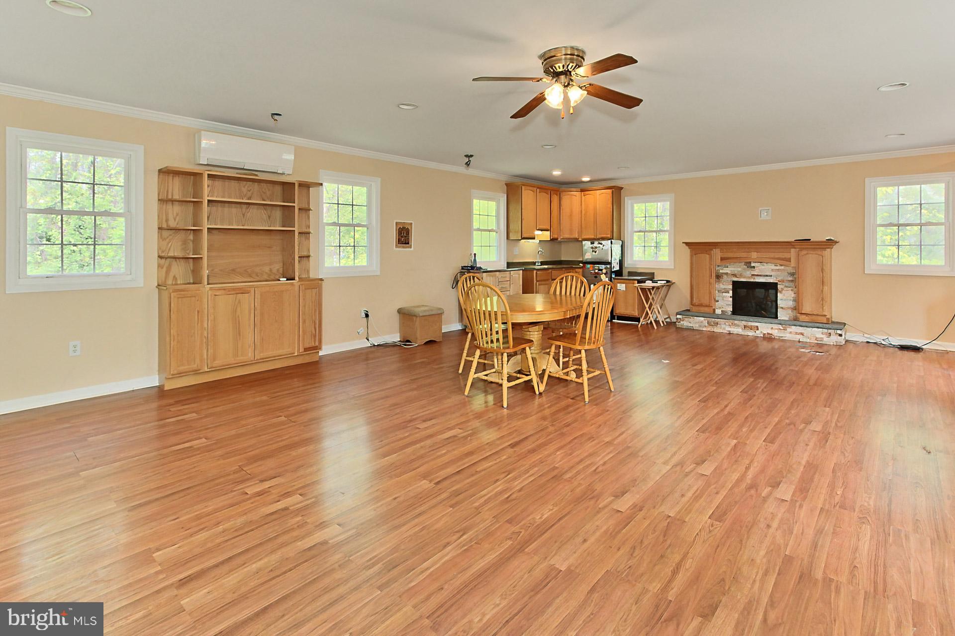15944 Limestone School Rd