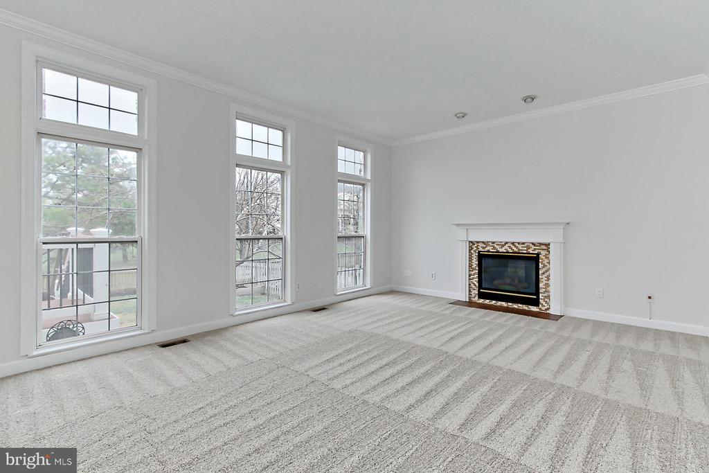 20682 Mandalay Ct