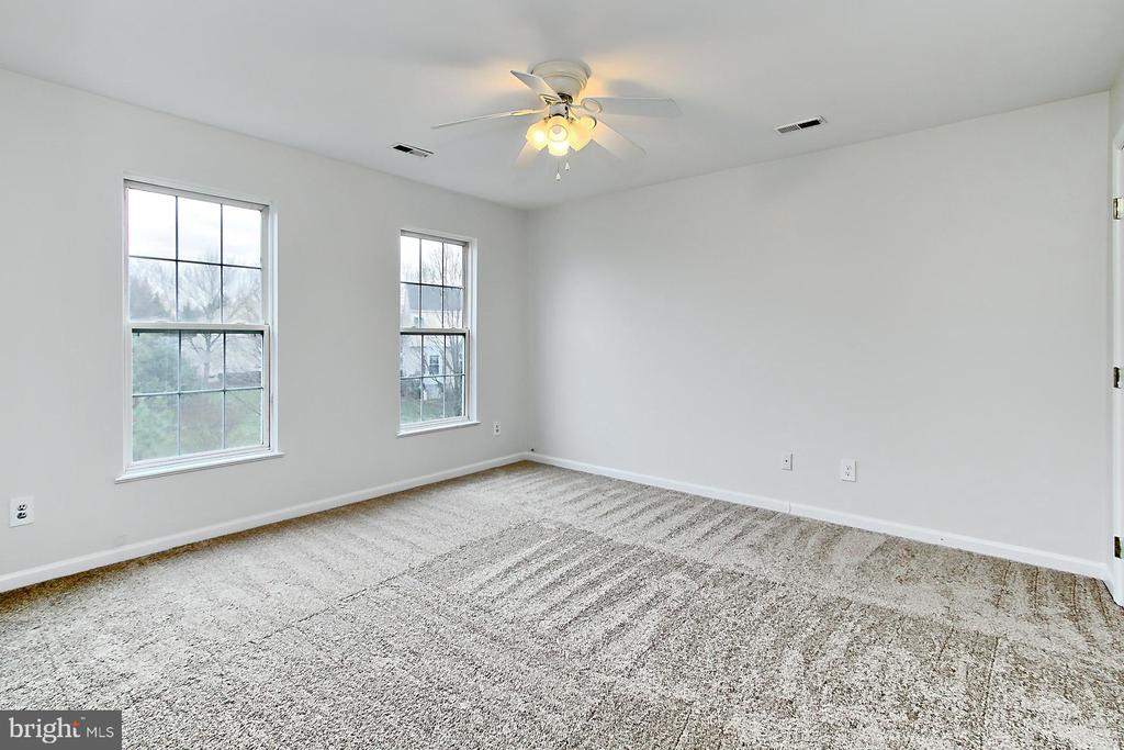 20682 Mandalay Ct