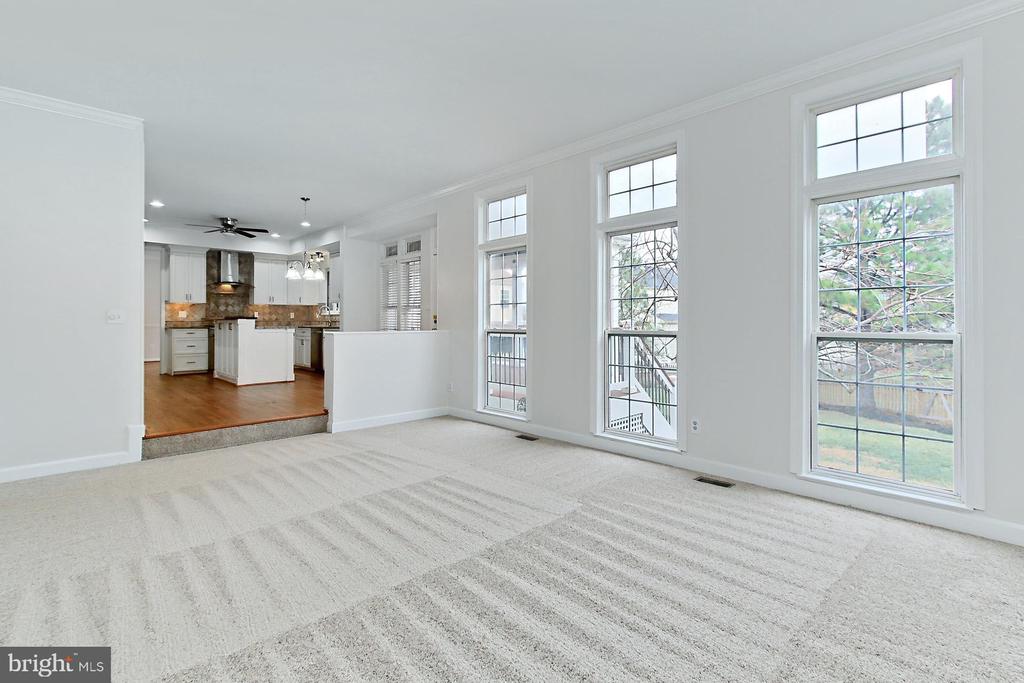 20682 Mandalay Ct
