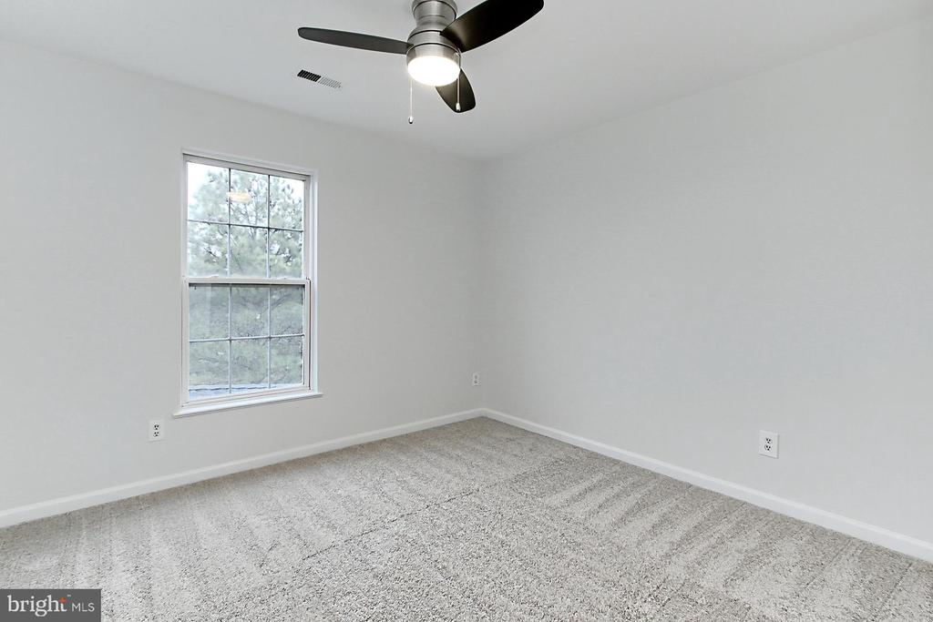 20682 Mandalay Ct