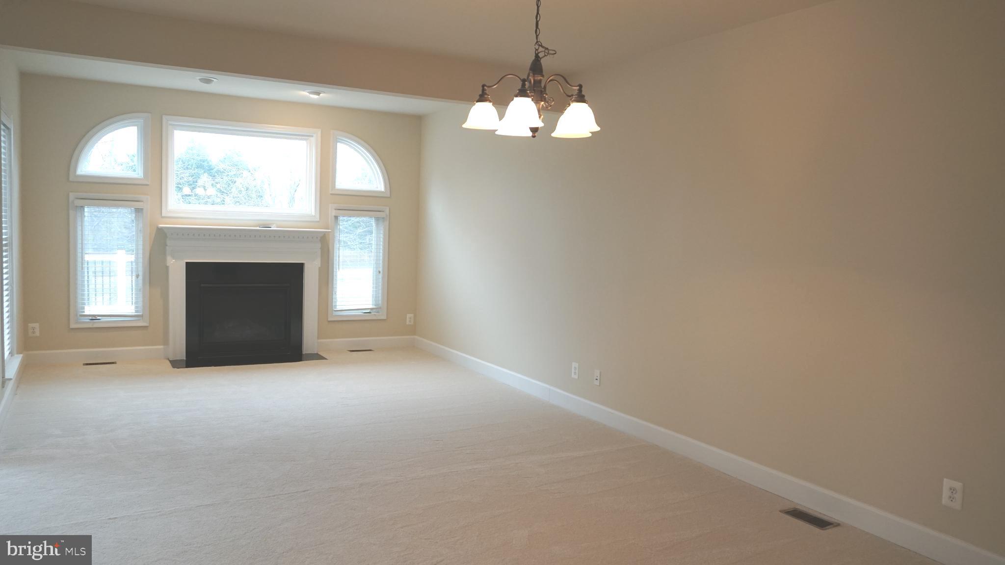 42695 WILMAR SQ