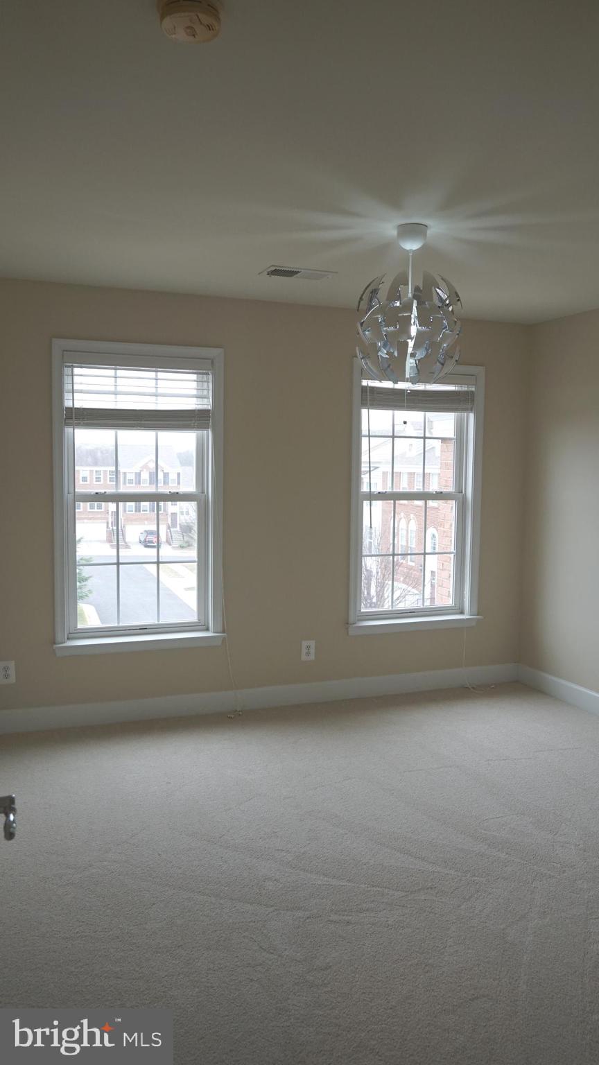 42695 WILMAR SQ