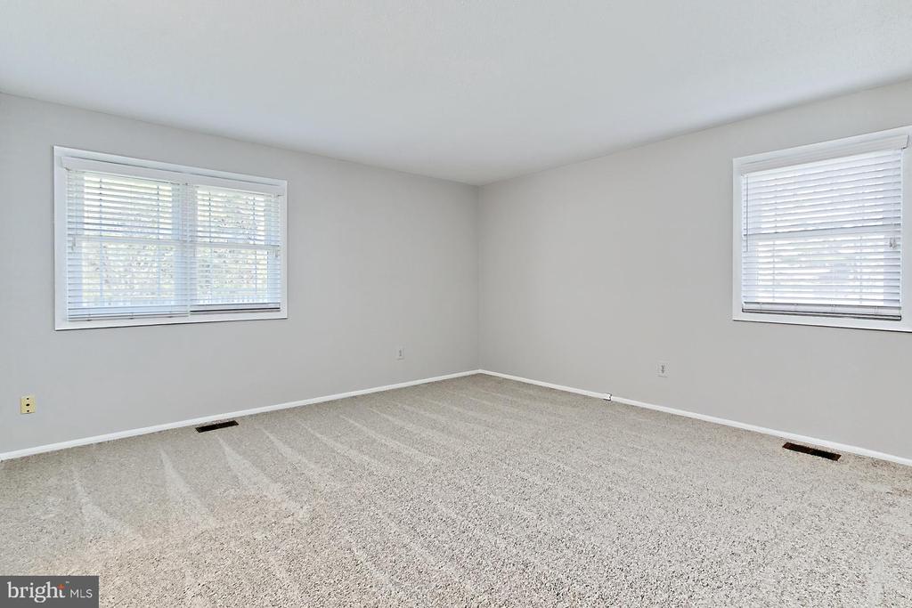 123 Kale Ave