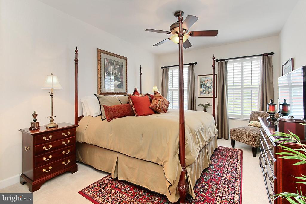 44251 Silverpalm Grove Ter