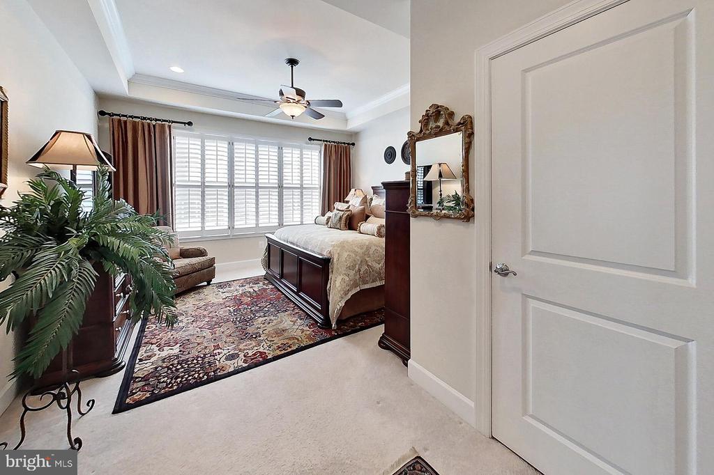 44251 Silverpalm Grove Ter