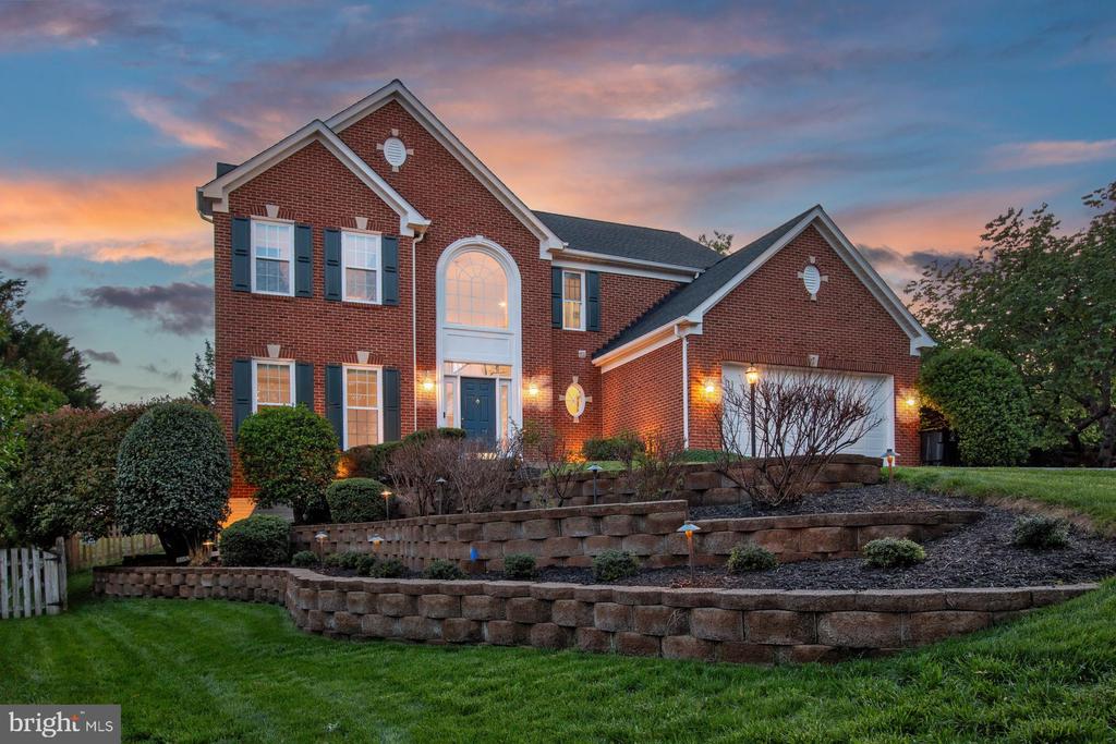 209 Jennings Ct SE