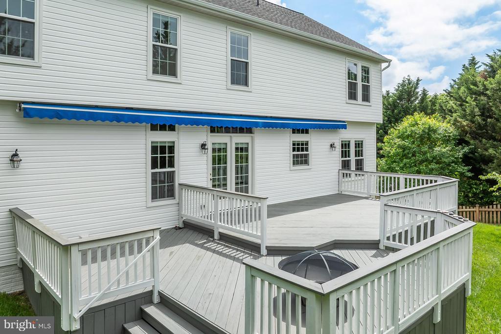 209 Jennings Ct SE
