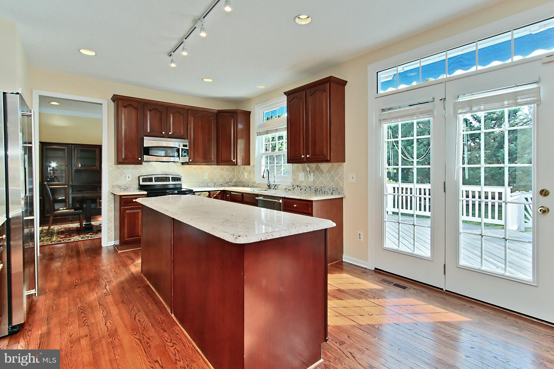209 Jennings Ct SE