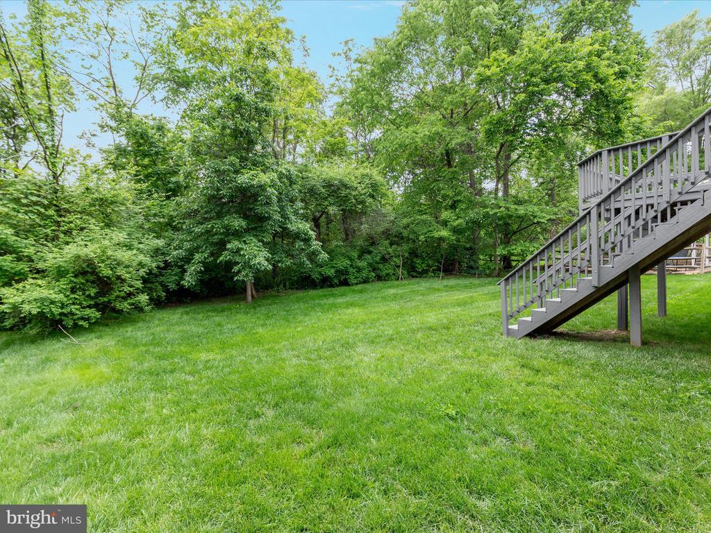 42833 Crowfoot Ct