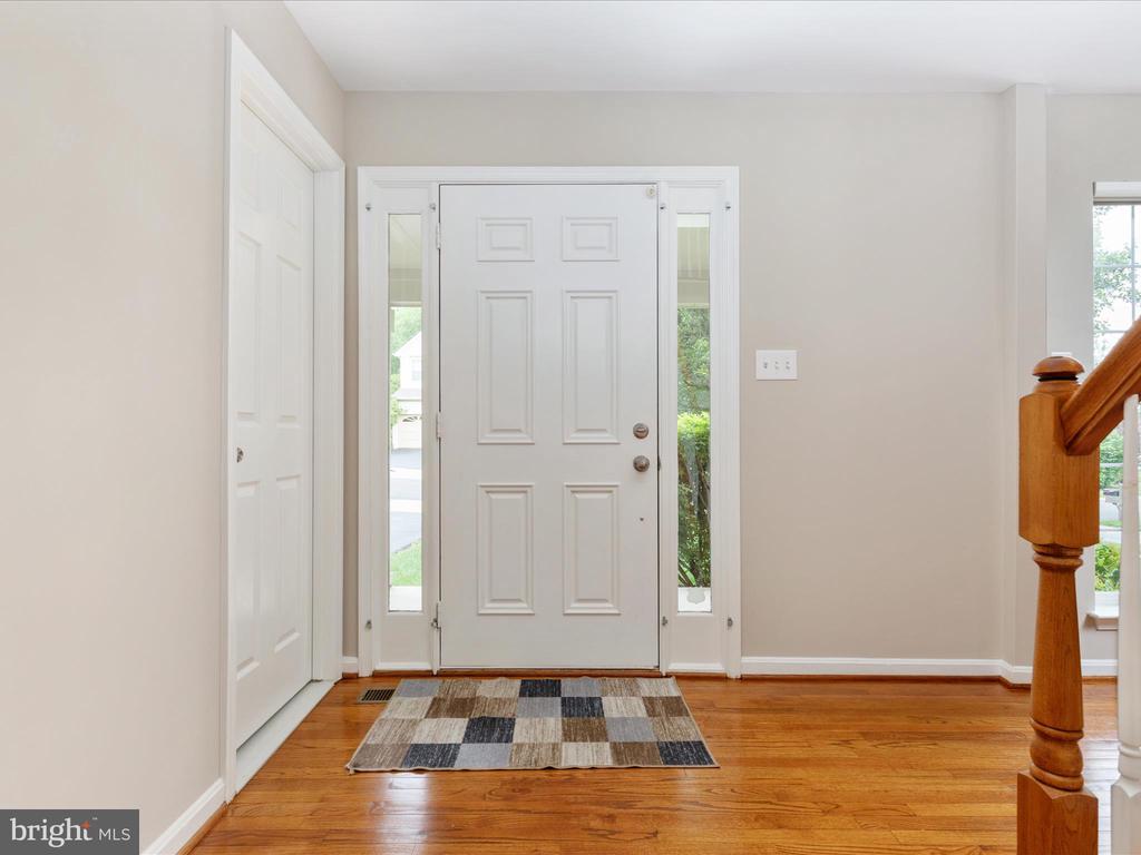 42833 Crowfoot Ct