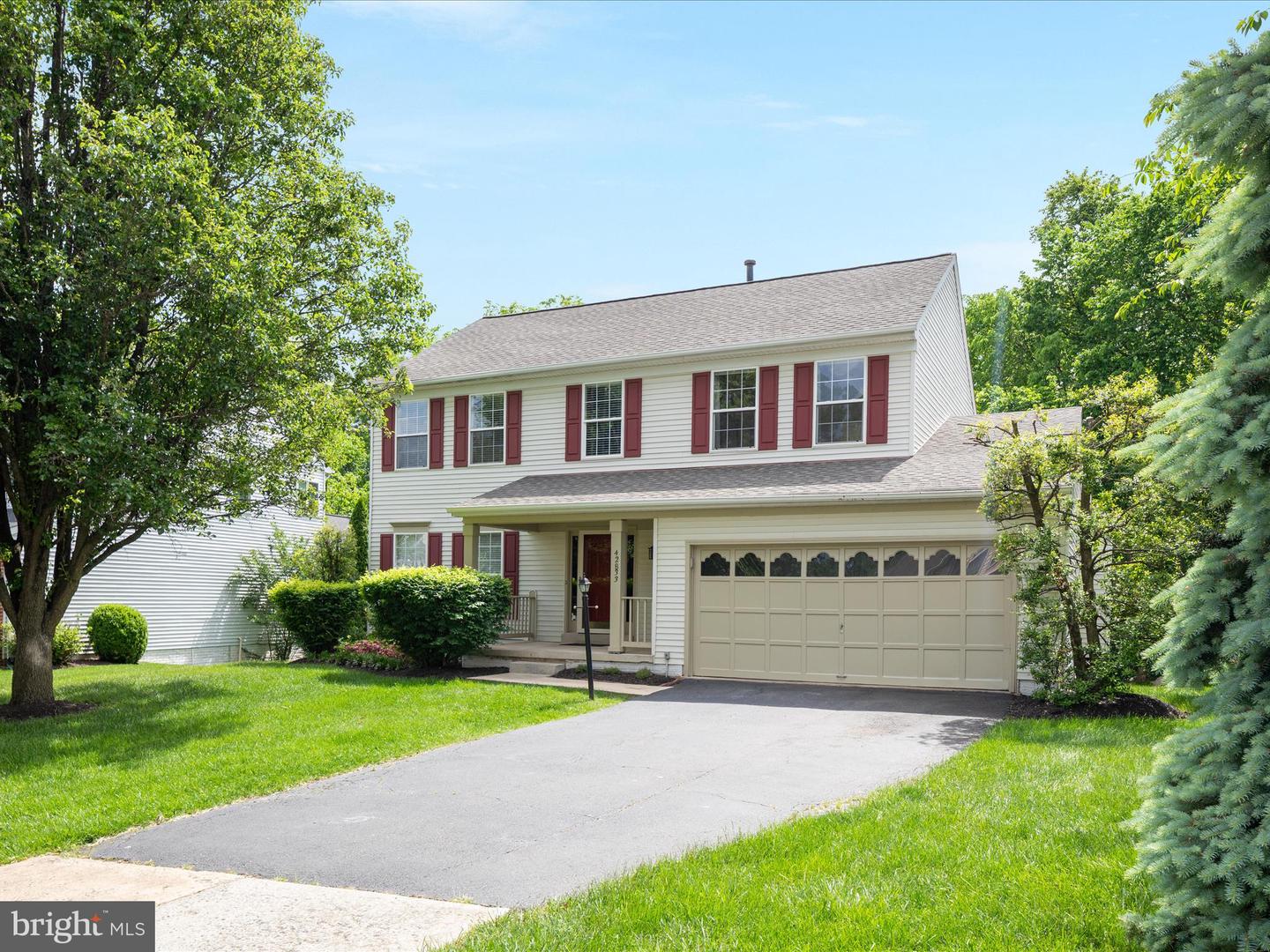 42833 Crowfoot Ct