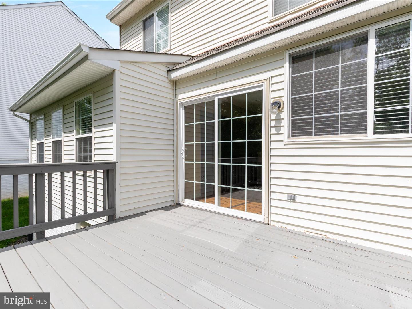 42833 Crowfoot Ct