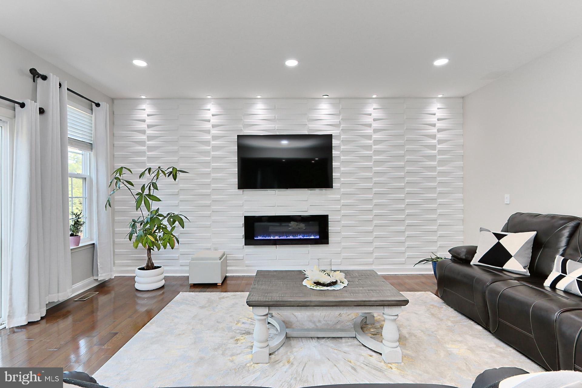 43240 Heavenly Cir